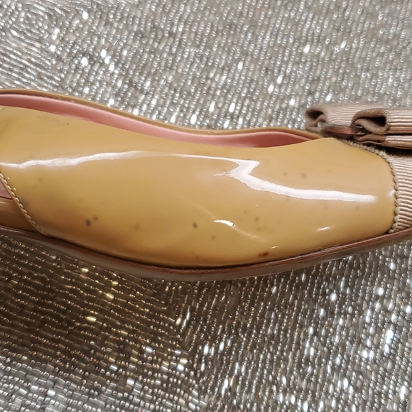 SOLD!! FERRAGAMO Kitten Heel Sling - Size 8 1/2 - Picture 6 of 9
